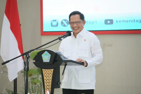 Mendagri Tito Karnaviansaat memberikan arahan pada Musrenbang RKPD Provinsi Sulawesi Utara