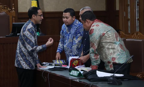 Eks Menteri Pendidikan, Kebudayaan, Riset, dan Teknologi, Nadiem Makarim usai  menjalani sidang lanjutan kasus dugaan korupsi pengadaan chromebook di Pengadilan Negeri Jakarta Pusat, Senin (11/5/2026).