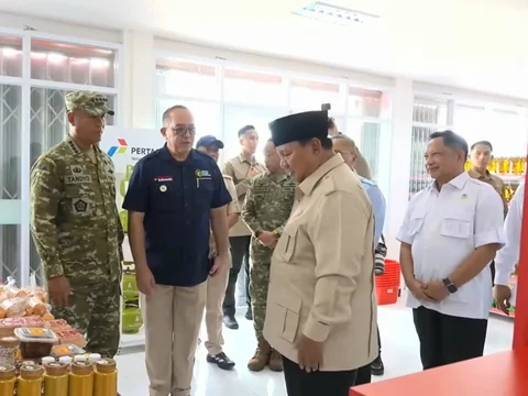 Mendagri Tito Dampingi Presiden Prabowo Resmikan Operasionalisasi 1.061 KDKMP