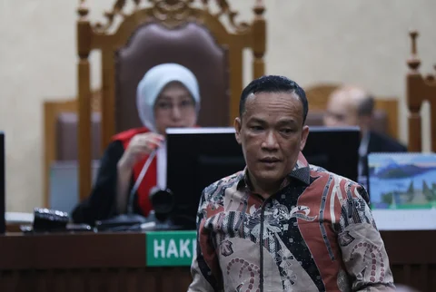 Mantan Wakil Menteri Ketenagakerjaan (Wamenaker) Immanuel Ebenezer Gerungan alias Noel saat menghadiri sidang  tuntutan atas kasus dugaan pemerasan dan penerimaan gratifikasi terkait pengurusan sertifikat K3 di kementerian Ketenagakerjaan di Pengadilan Tipikor Jakarta, Senin (18.05/2026).