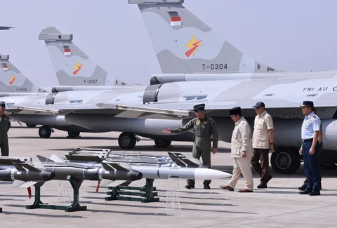 6 Pesawat Rafale Tiba di Indonesia, Prabowo: Pertahanan Kunci Stabilitas Negara