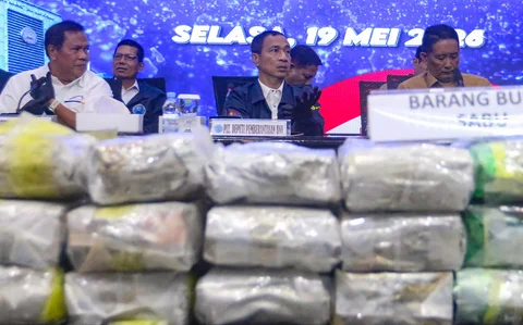 Pelaksana Tugas Deputi Bidang Pemberantasan Badan Narkotika Nasional, Roy Hardi Siahaan saat konpers hasil Operasi Saber Bersinar 2026 di Kantor BNN RI, Jakarta, Selasa (19/05/2026).