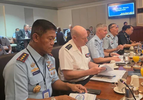 Panglima Komando Operasi Udara Nasional (Pangkoopsudnas) Marsdya TNI Minggit Tribowo menghadiri Pacific Air Chief Symposium (PACS) 2026 yang diikuti para pemimpin angkatan udara negara kawasan Pasifik di Joint Base Pearl Harbor-Hickam, Jumat (15/05/2026)  waktu setempat.