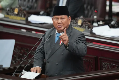 Presiden Prabowo Subianto menyampaikan pidato dalam Rapat Paripurna ke-19 DPR RI Masa Persidangan V Tahun Sidang 2025-2026 di kompleks Parlemen, Jakarta, Rabu (20/5/2026).