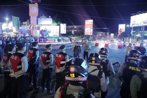 Apel Tim QR Presisi Polda Lampung sebelum melakukan patroli malam di sejumlah titik rawan kriminalitas di Bandar Lampung Sabtu (23/5/2026).