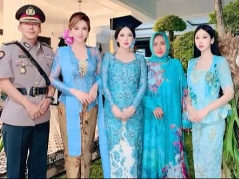 Cantik dan Berprestasi, Putri Heni Tania dan Kombes Slamet Riyadi Lulus Cumlaude