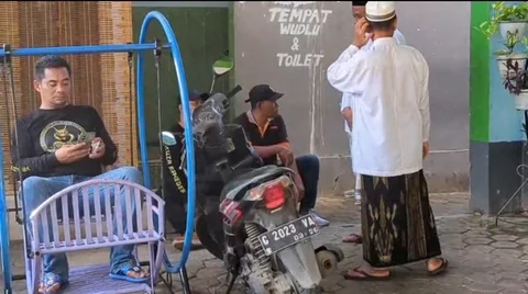 Penangkapan Pimpinan Ponpes di Pekalongan