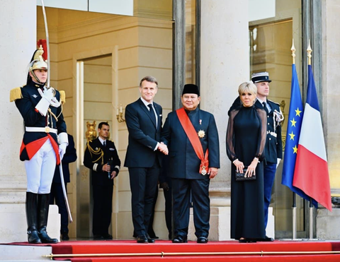 Prabowo Hadiri Jamuan Makan Malam Kenegaraan di Paris, Kenakan Selempang Merah / Foto: Biro Pers, Media, dan Informasi Sekretariat Presiden