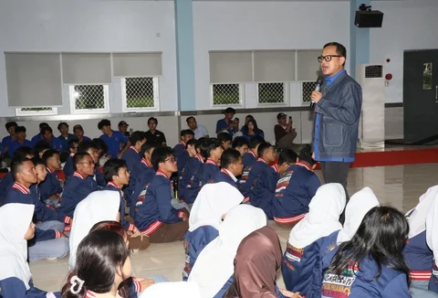 Wamendagri Bima Arya