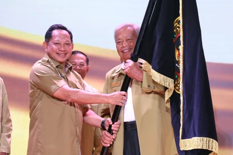 Mendagri Tito Karnavian Soroti Tiga Rambu Utama Penguatan Perpukadesi