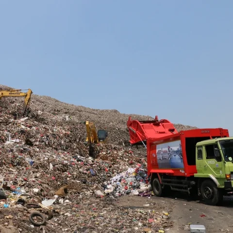Bukit Sampah Bantargebang