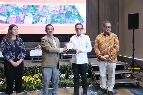 Wamendagri Bima: Tantangan Perubahan Iklim Bukan Lagi Regulasi, tetapi Implementasi di Daerah
