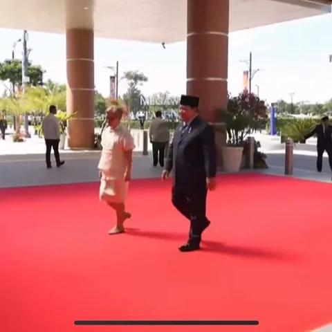 Prabowo Naik Maung Putih ke KTT ASEAN