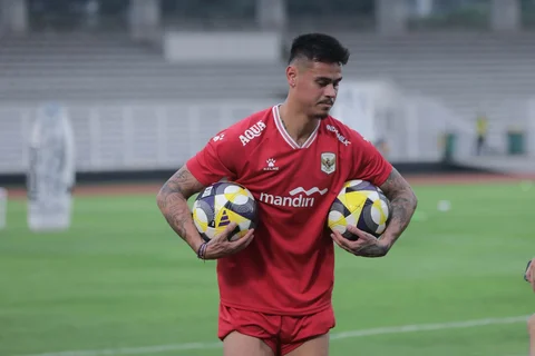 Timnas Indonesia menjalani pemusatan latihan (Training Camp) di Stadion Madya, Senayan, Jakarta,Senin (1/6/2026).