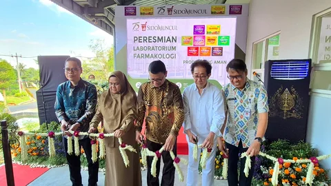Peresmian Laboratorium Farmakologi di Pabrik Sido Muncul, Selasa, 9 Juni 2026.
