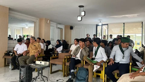 Diskusi Panas di Semarang, Mahasiswa Tantang Gagasan Budiman Sudjatmiko soal Negara dan Rakyat