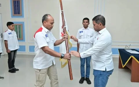 Kaskoopsudnas Marsda TNI Purwoko Aji Prabowo melaksanakan kunjungan kerja ke Lanud Haluoleo Kendari, Sulawesi Tenggara, Selasa (16/6/2026), untuk meninjau kesiapan operasi satuan, perkembangan fasilitas, serta memperkuat pembinaan olahraga Modern Pentathlon Indonesia (MPI) melalui pelantikan Ketua MPI Sulawesi Tenggara periode 2026-2030.