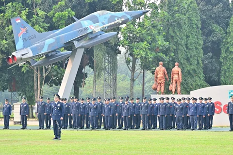 Personel Koopsudnas dan Kohanudnas mengikuti upacara peringatan Hari Lahir Pancasila 2026  di Makoopsudnas, Halim Perdanakusuma, Jakarta, Senin (1/6/2026).