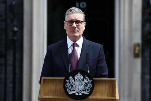 Perdana Menteri Inggris Keir Starmer saat  memberikan pernyataan  pers  di London, inggris (22/06/2026).