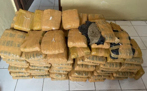 112 Paket Ganja Tujuan Medan Terbongkar Setelah Mobil Kurir Alami Kecelakaan