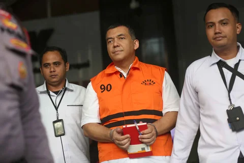 Mantan Wakil Menteri Imigrasi dan Pemasyarakatan (Imipas), Silmy Karim, usai menjalani pemeriksaan di Gedung Merah Putih Komisi Pemberantasan Korupsi (KPK), Senin (8/6/2026).