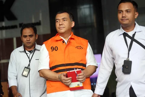 Mantan Wakil Menteri Imigrasi dan Pemasyarakatan (Imipas), Silmy Karim, usai menjalani pemeriksaan di Gedung Merah Putih Komisi Pemberantasan Korupsi (KPK), Senin (8/6/2026).