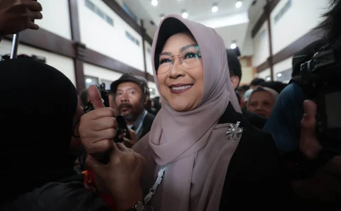 dr Tifauzia Tyassuma atau dikenal dokter Tifa  usai mengikuti sidang  pembacaan dakwaan perkara dugaan pencemaran nama baik terkait tudingan ijazah palsu Presiden ke-7 RI Joko Widodo di Pengadilan Negeri Jakarta Timur, Kamis (02/07/2026),