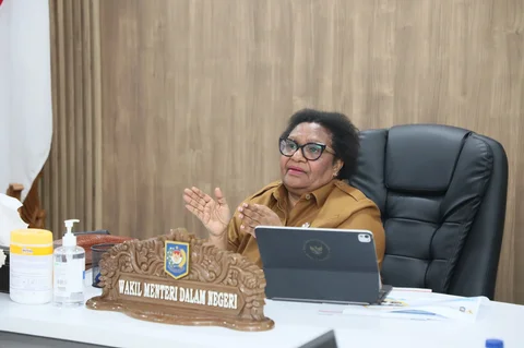 Wamendagri Ribka Minta Pelibatan OAP di Sensus Ekonomi 2026