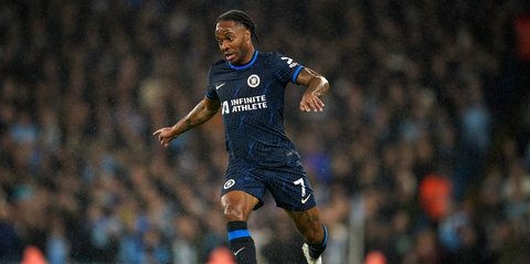 Bermain di UCL, Raheem Sterling Sebaiknya Memilih Untuk Bergabung Dengan Aston Villa daripada Manchester United