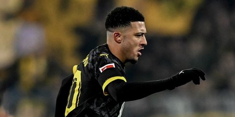 Enzo Maresca memberikan tanggapan mengenai rumor transfer Jadon Sancho ke Chelsea.