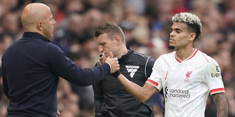 Dibongkar! Arne Slot Jelas Mengungkapkan Kelemahan MU, Kesempatan bagi Liverpool untuk Meraih Kemenangan.