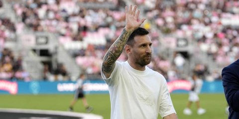 Pesan Penuh Perasaan Lionel Messi untuk Di Maria yang Mundur dari Timnas Argentina: Mohon Maaf Tidak Dapat Hadir