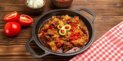 Cara Mudah Buat Ayam Rica-Rica Ungkep Mandi Bumbu, Siap Manjakan Lidahmu