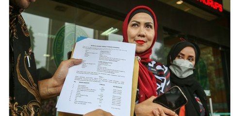 Menggugat Cerai Ferry Irawan, Venna Melinda: Saya Ingin Fokus untuk Anak-anak