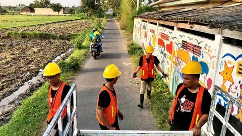 Resah Bantul Banyak Sampah, Paslon Ini Bikin Gerakan Sapu-Sapu Gandeng Relawan dan Aktivis