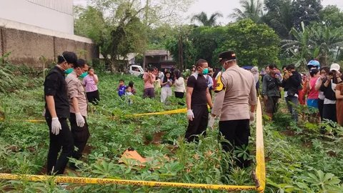 Perempuan Jasad Wanita Tanpa Busana di Kebun Singkong Bogor.