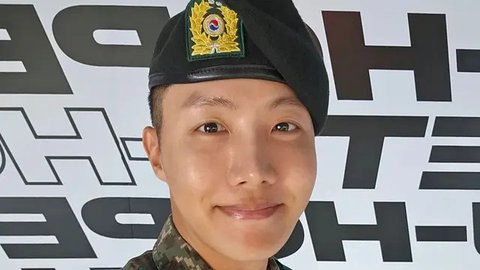 J-Hope BTS Lulus Wajib Militer Kamis Pekan Ini, Bighit Music Minta ARMY Tak Datang ke Lokasi Pelepasan