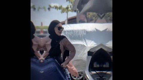 Video Paula Verhoeven Angkat Koper Besar Seorang Diri: Tidak ada Laki-Laki Tidak Masalah