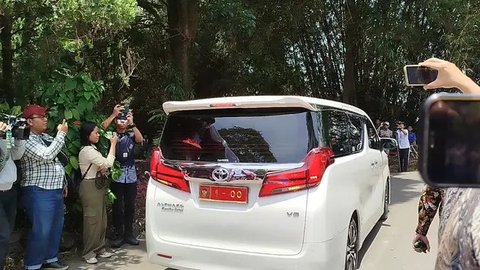 Penampakan Mobil Prabowo sebelum Dilantik jadi Presiden, Warna Putih dan Berplat Kemhan