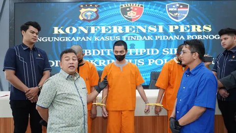 Tampang 3 Pria Penyuka Sesama Jenis di Riau Cari Mangsa di Media Sosial Ditangkap Polisi, Ini Identitasnya Ada Guru