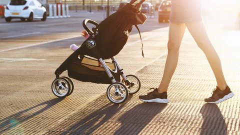 4 Tips Memilih Stroller untuk Anak demi Keamanan dan Kenyamanan