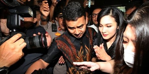 Sandra Dewi Tidak Tahu dari Mana Sumber Dana Untuk Beli Mobil Wewah Sang Suami