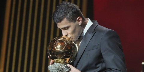 Rodri Ukir Rekor Sebagai Pemain Man City Pertama yang Meraih Ballon d'Or 2024