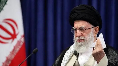 Ayatullah Ali Khamenei Ancam Iran Akan Lakukan Serangan Balasan Mematikan Untuk Israel dan Amerika