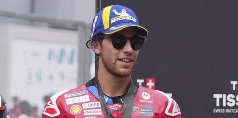 Enea Bastianini Ngaku Akan Bantu Pecco Bagnaia Rebut Gelar Dunia MotoGP Barcelona 2024, Asalkan Penuhi Syarat ini