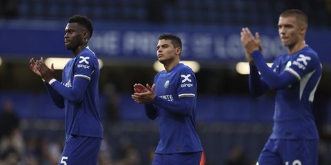 Benoit Badiashile Buka Suara usai Dikabarkan Akan Tinggalkan Chelsea