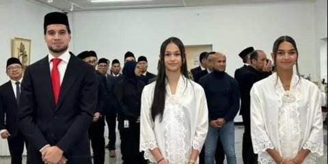 Potret 2 Pemain Timnas Indonesia Putri yang Disumpah Bersama Kevin Diks di Denmark, Tampil Cantik Mengenakan Kebaya