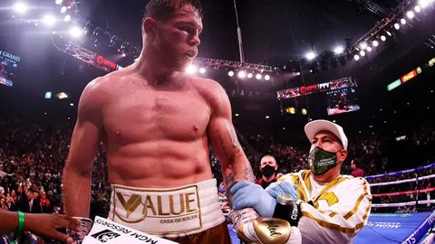 Mengenal Canelo Alvarez, Juara Tinju Dunia Kini jadi 'Incaran' Jake Paul