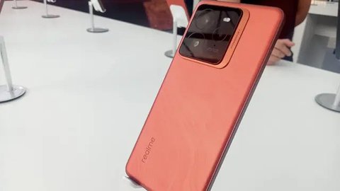 Realme GT 7 Pro Resmi diluncurkan Secara Global, Tawarkan Spesifikasi Gahar