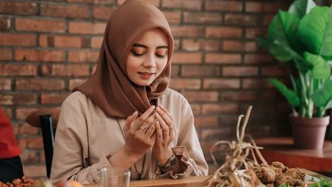 Doa Buka Puasa Sunnah dalam Bahasa Arab dan Artinya, Mudah Diamalkan dan Dianjurkan untuk umat Muslim